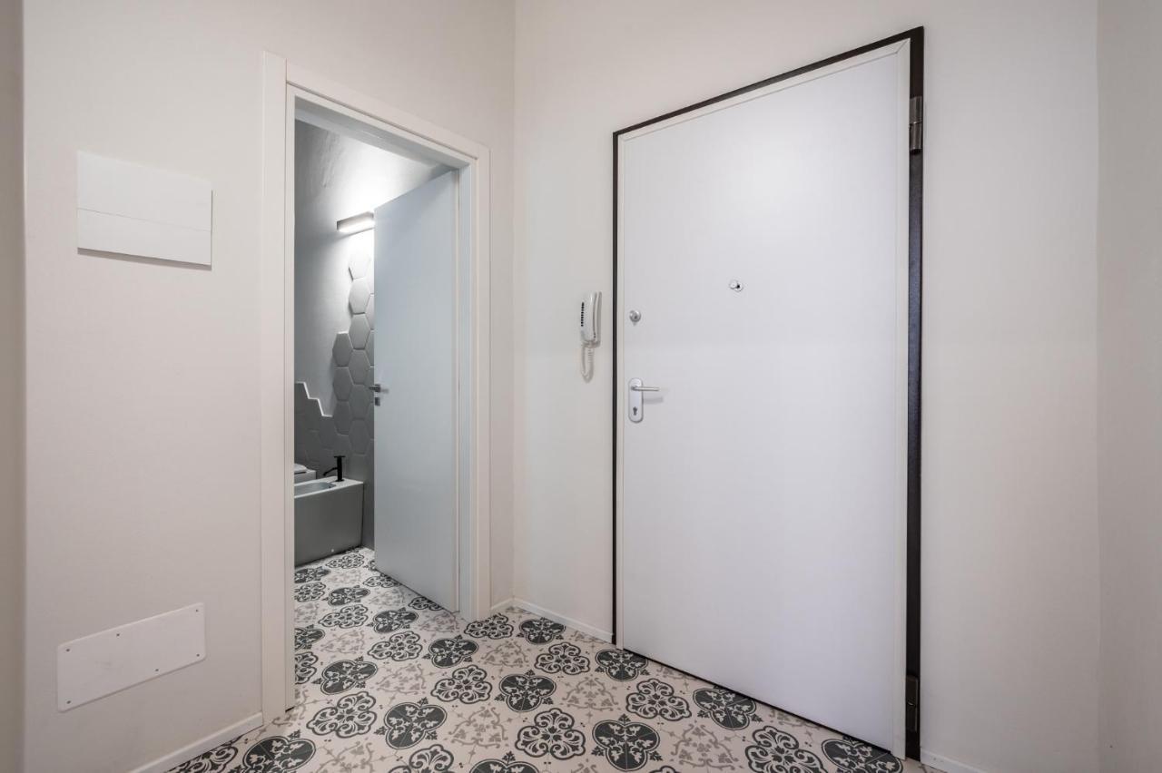 Emilia Suite Palace Модена Экстерьер фото